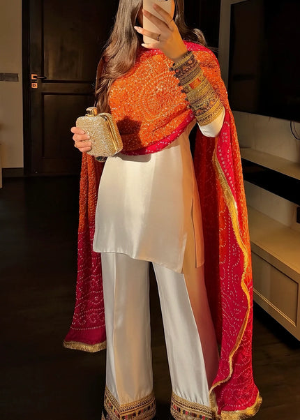 Zainab Shamsi | The Nooré Set - White