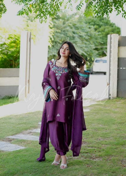 NajiaaFaisal | Aina
