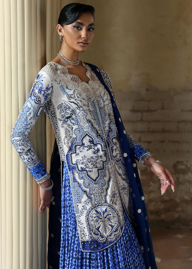 SORAYA | Lumene Festive  - Evadia