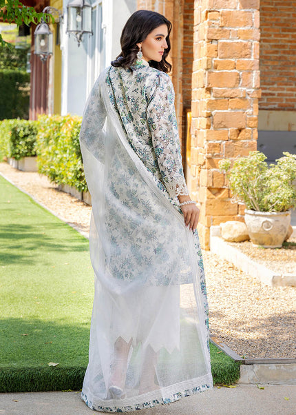 Brochette Hand Embroidered F-194