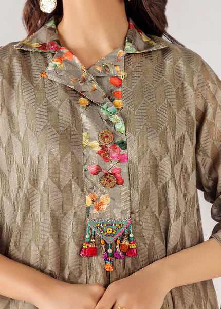 Brochette Hand Embroidered F-199