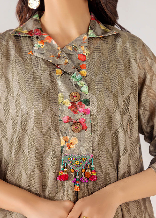 Brochette Hand Embroidered F-199