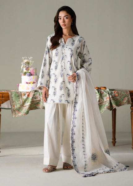 Faiza Faisal | Fnf Prints - Ivory Petals