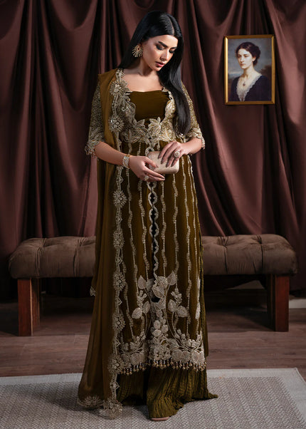 Faiza Faisal | Solene - Evania