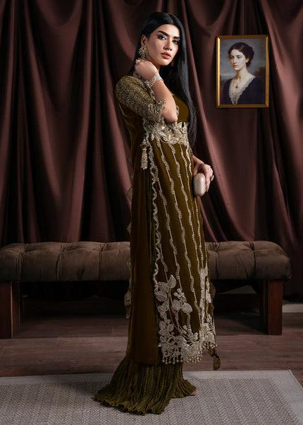 Faiza Faisal | Solene - Evania