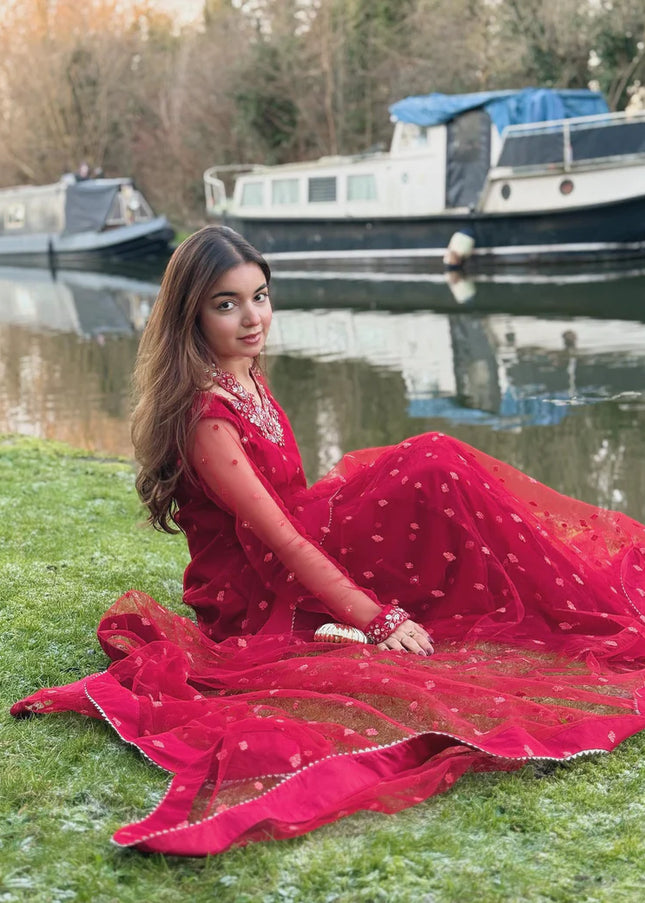 Najia Faisal | Rangrez