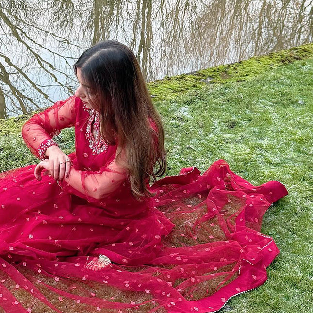Najia Faisal | Rangrez