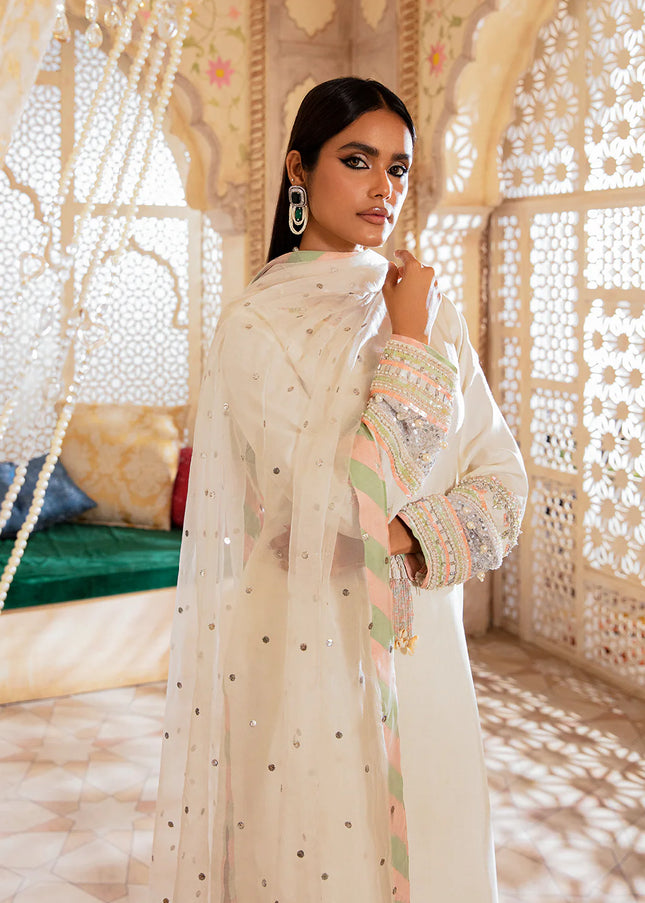 AJR Couture | Luxe Pret '23 - Shahbano