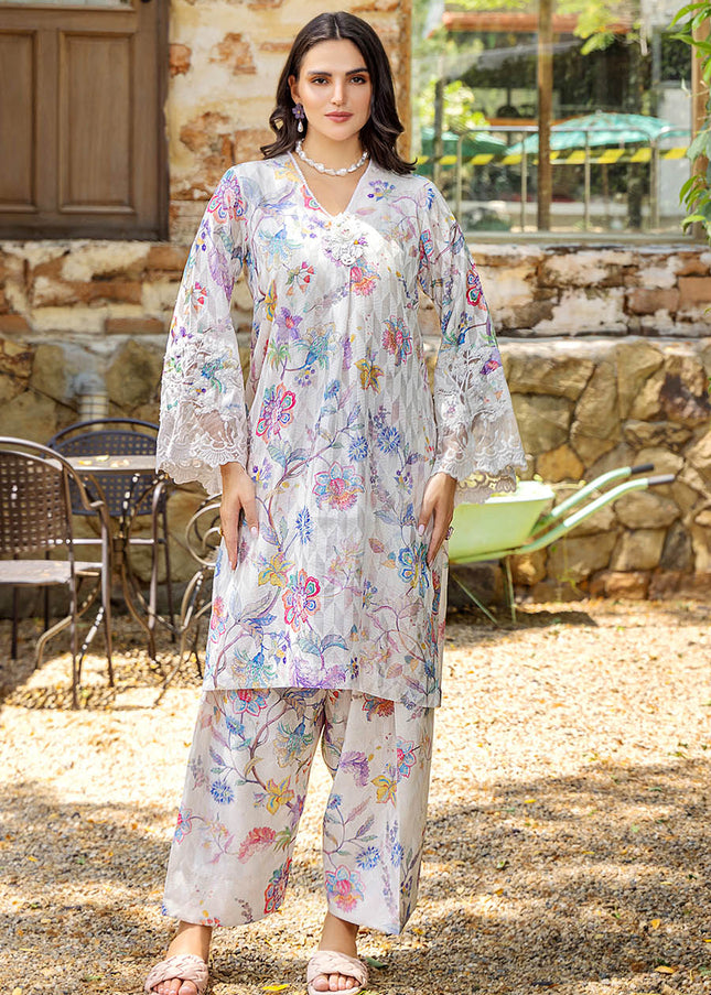 Brochette Hand Embroidered F-195