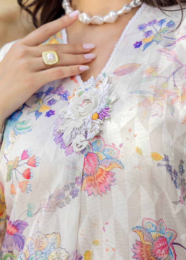 Brochette Hand Embroidered F-195