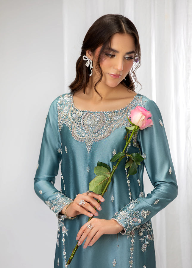 Dufan Studio | Raavish - Zyra