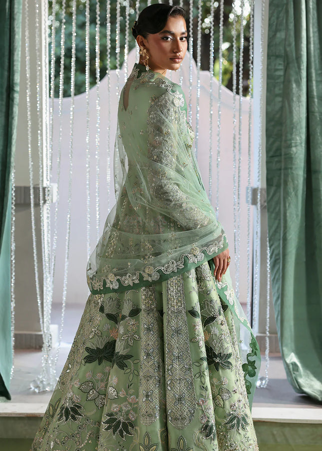 SORAYA | Lumene Festive  - Lirien