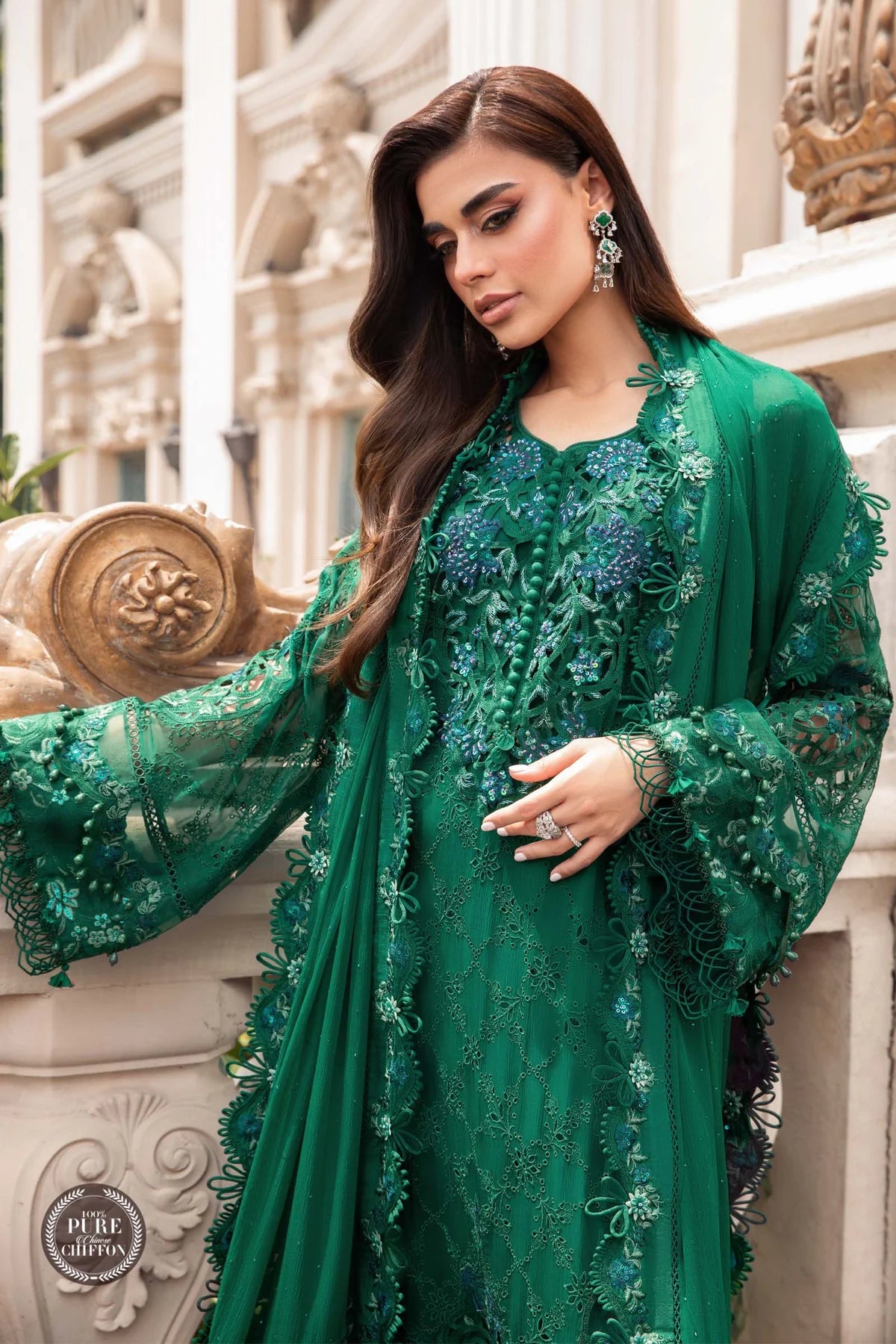 MARIA. B | Chiffon Mbroidered '23 - Emerald Green FALAKENOOR MARIA. B | Chiffon Mbroidered '23 - Emerald Green FALAKENOOR