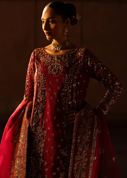 Emaan Adeel | Casabella - Aliera