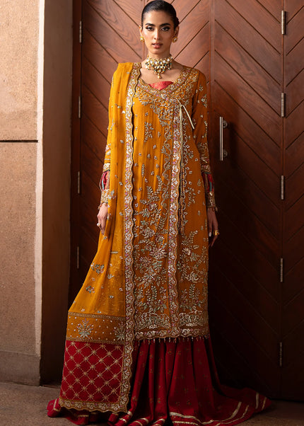 Emaan Adeel | Casabella - Solene