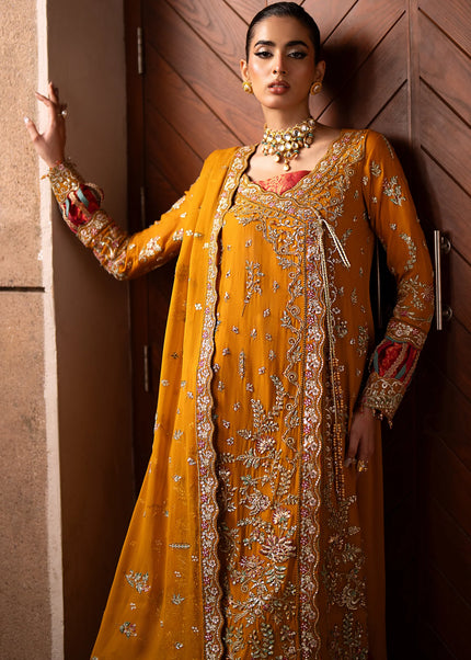 Emaan Adeel | Casabella - Solene