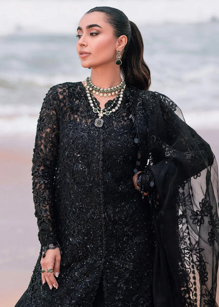 Emaan Adeel |  Reveuse Wedding Formals - Cassandra