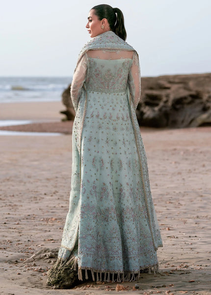 Emaan Adeel |  Reveuse Wedding Formals - Lunya