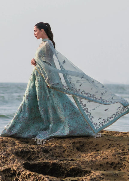 Emaan Adeel |  Reveuse Wedding Formals - Lunya