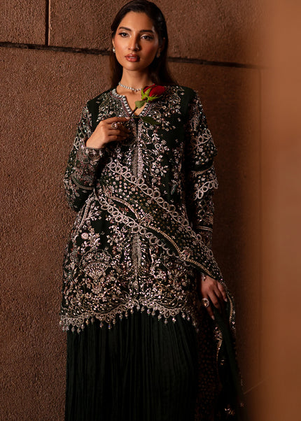 Emaan Adeel | Casabella - Arista