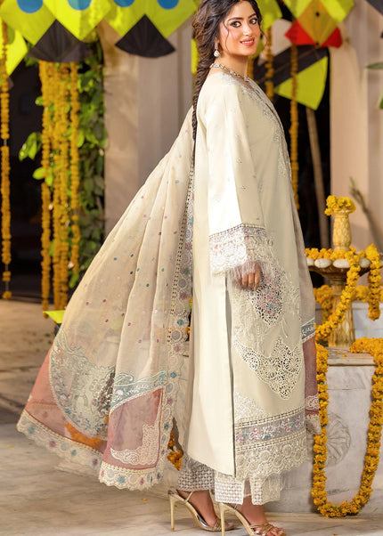 Motifz | Premium Lawn '26 - Skylar
