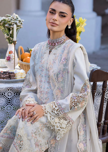 Motifz | Premium Lawn '26 - Selin
