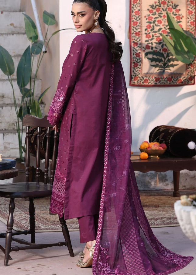Motifz | Premium Lawn '26 - Crimson
