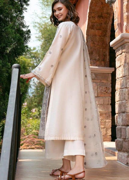 Motifz | Embroidered Lawn - Cedro