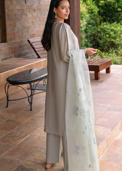 Motifz | Embroidered Lawn - Fragola