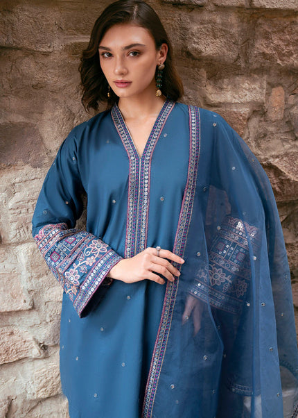 Motifz | Embroidered Lawn - Ananas