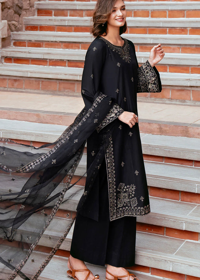 Motifz | Embroidered Lawn - Cocco