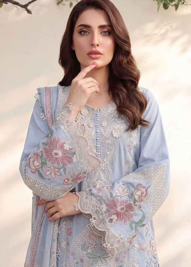 Motifz | Premium Lawn '26 - Emilai