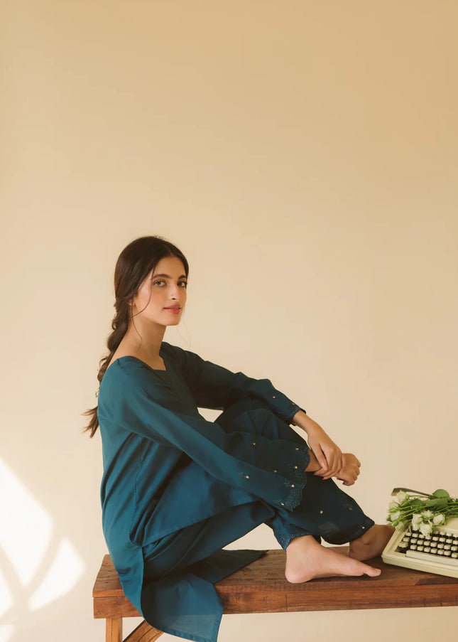 PASHMA KHAN - Dear October - Winter Basics - Tiffany