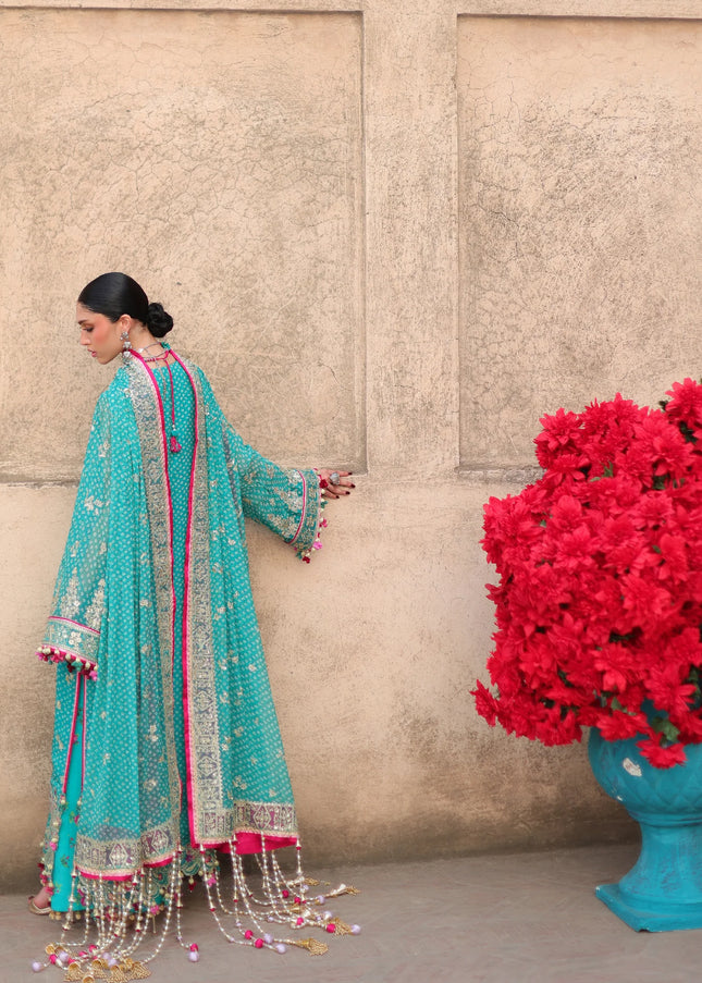 Republic Womenswear | Neoma Festive - Mehr