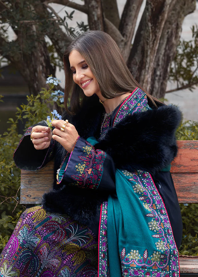 Mushq | Winter Broadway - Radiant Solitude