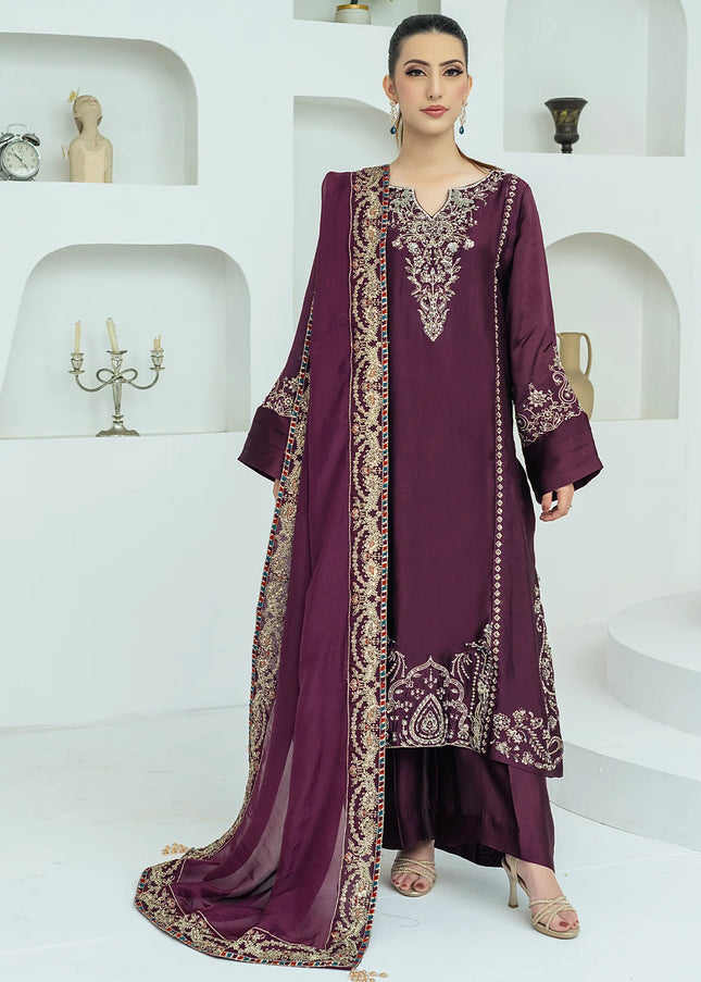 Sania Hasan | Vera Festive - Ivra