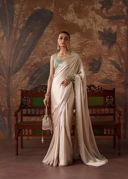 Faiza Saqlain | Lamia - Sanura