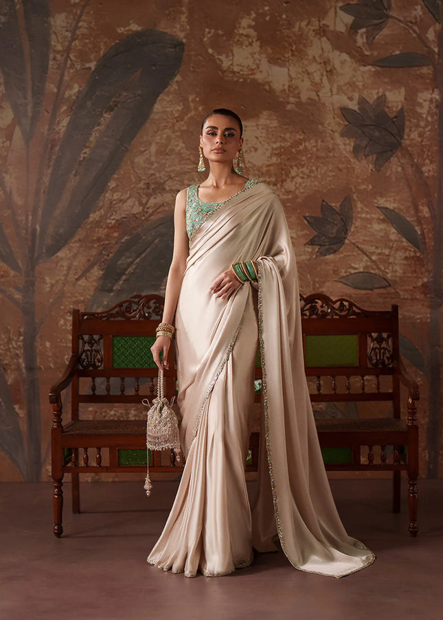 Faiza Saqlain | Lamia - Sanura