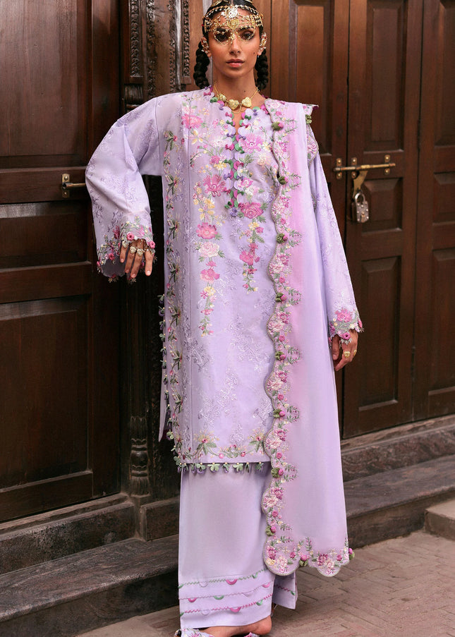 Zaha | Festive'25 - Nilofer