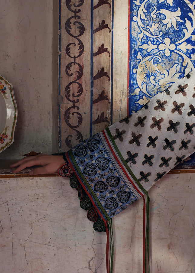 Elan | Lawn 25 - Azureh