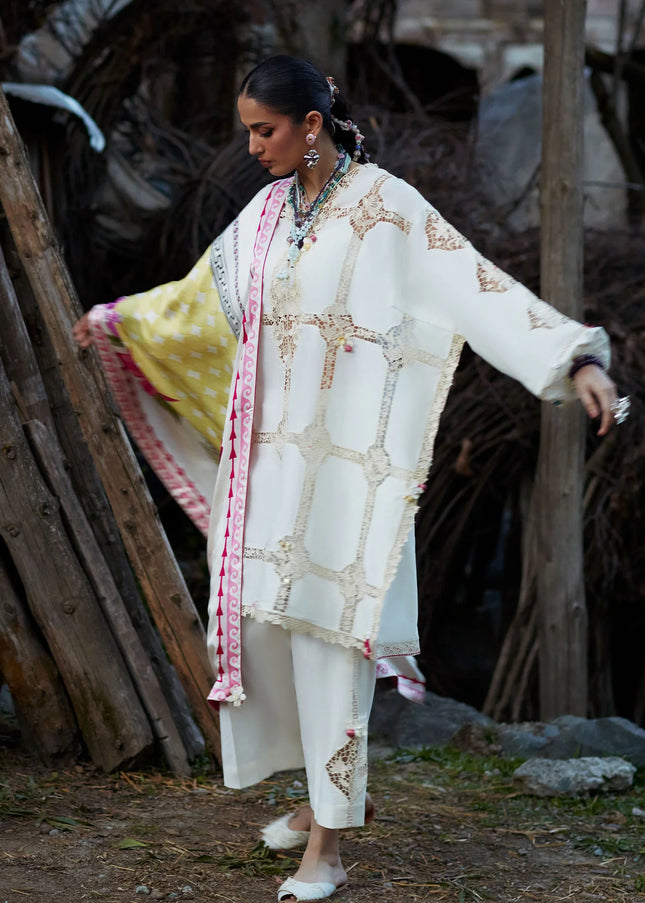 Elan | Lawn '26 - 11B