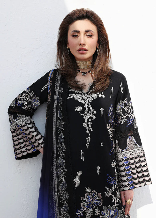 Roheenaz | Floral Reveire Luxury Lawn - Vogue Theory