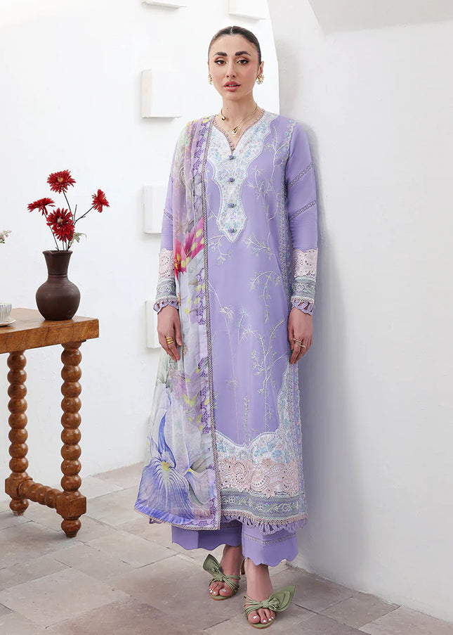 Roheenaz | Floral Reveire Luxury Lawn - Whispering Radiance
