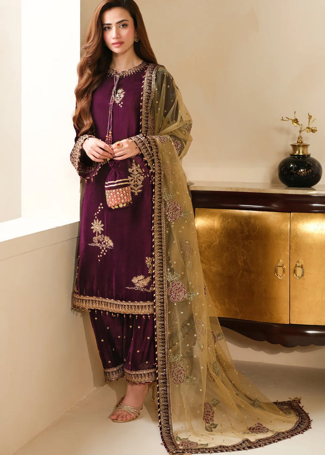 Jazmin | Embroidered Velvet Formal VF-2032