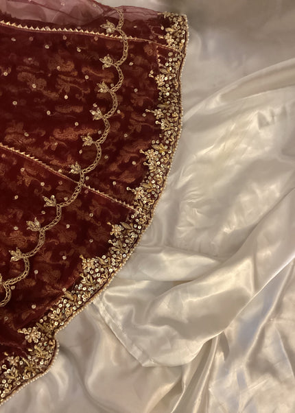 BnU | Maxi - Gul Rukh I