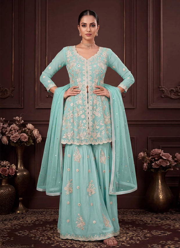 <h2><span style="text-decoration:underline"><strong>The Indian&nbsp;<br/></strong></span><em><strong>Edit</strong></em></h2>