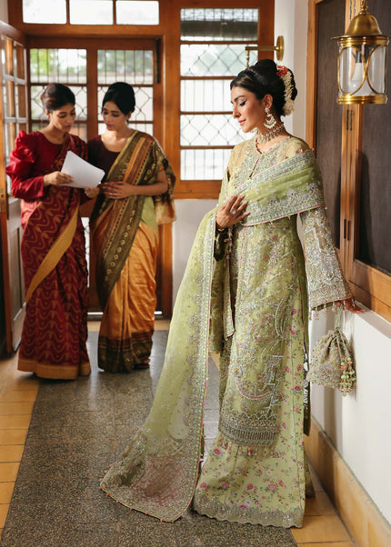 Kanwal Malik | Maahi Festive'25 - Pakiza