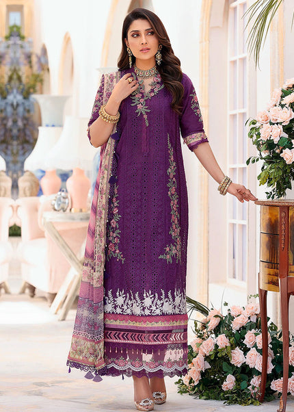 NOOR - LUXURY CHIKANKARI LAWN 22