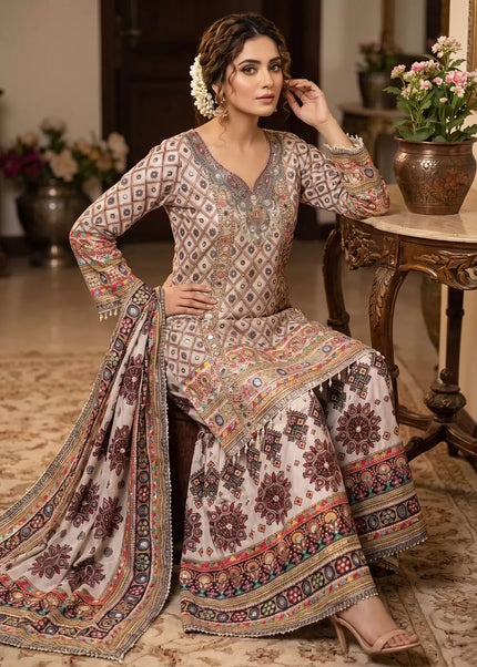 Offwhite Printed and Embroidered palazzo Suit
