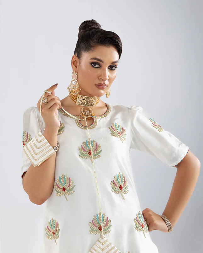 Elysian Luxury Pret | Opal